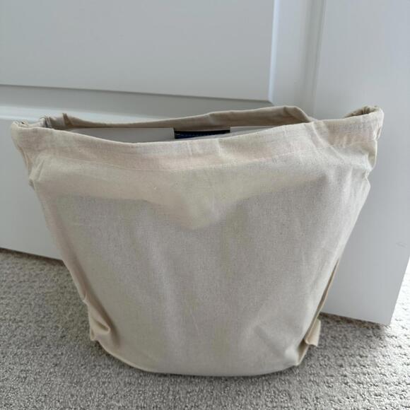 Tory Burch McGraw Leather Bucket Bag NWT Bluewood - Picture 7 of 9